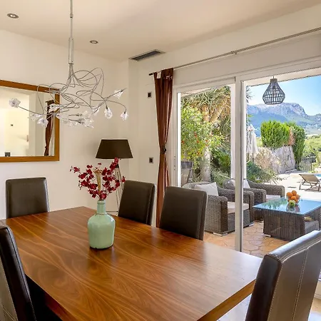 Wagner By Abahana Villa *