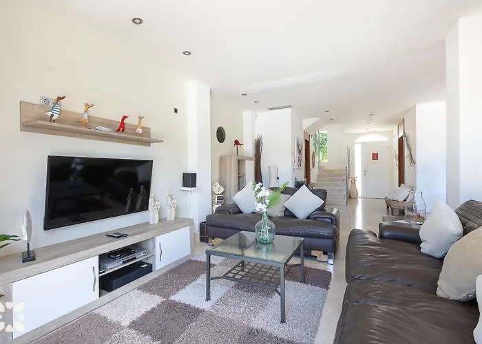 Wagner By Abahana Villa